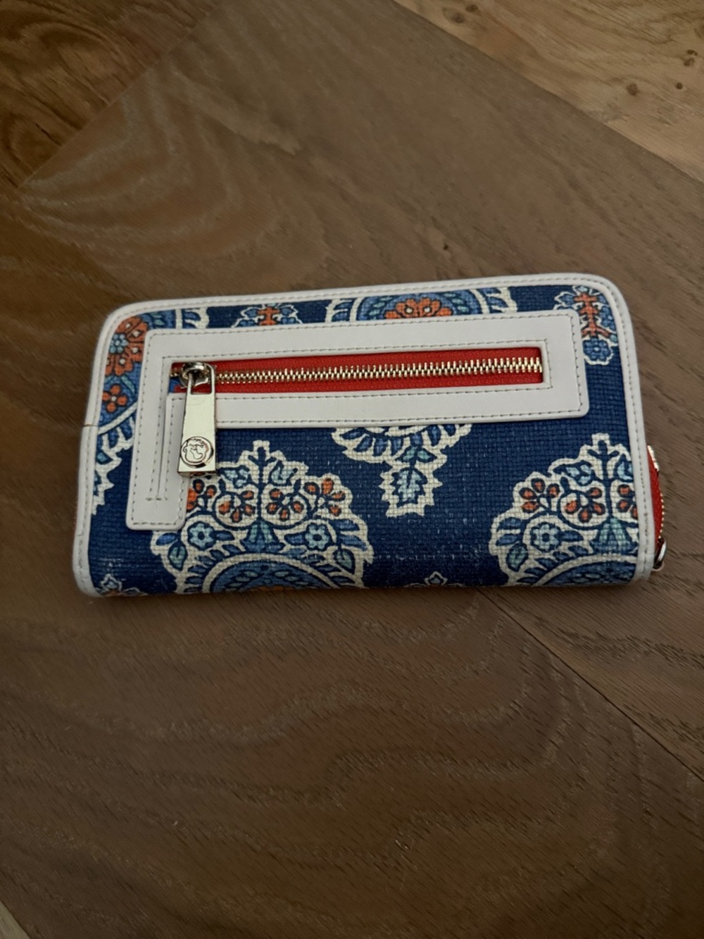 Spartina 449 Navy Blue and White Patterned Zip Wallet with Coral Accent